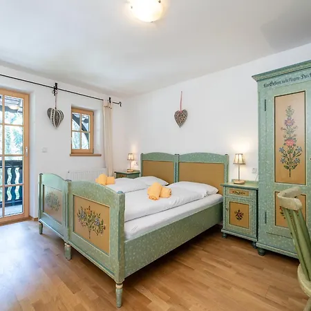 Spacious In Zell Am Near Area, Cleaning Included * Zell am See