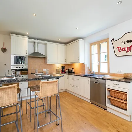 Spacious In Zell Am Near Area, Cleaning Included