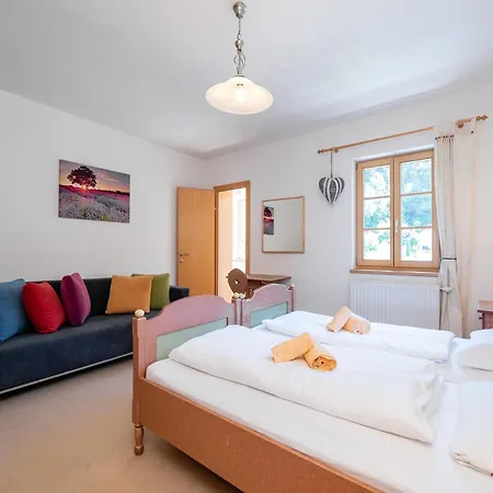 Villa Spacious In Zell Am Near Area, Cleaning Included